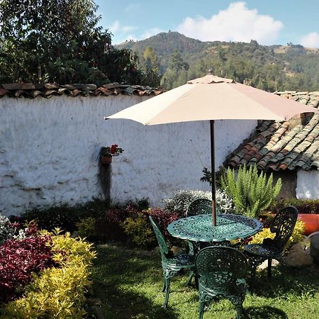 Hotel Otti Colonial Mongui Exterior photo